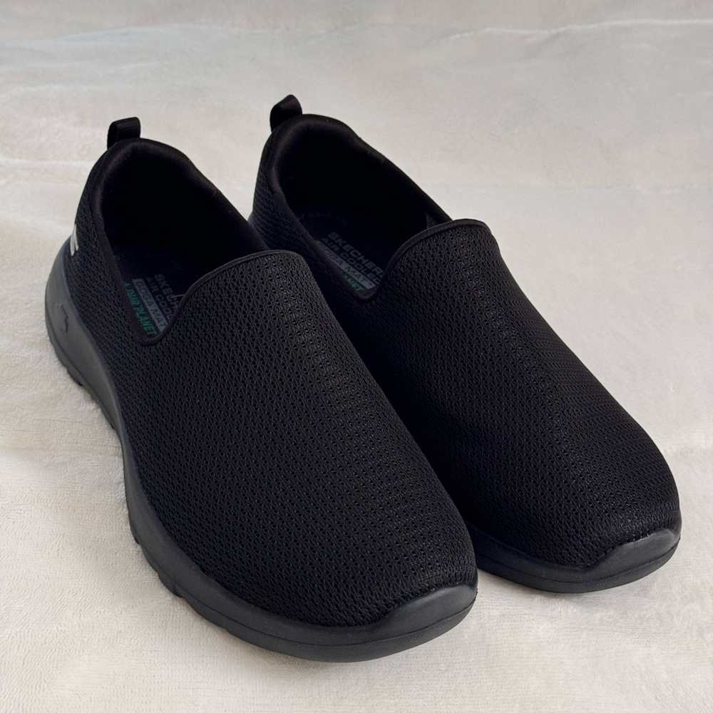 Skechers goga mat Air cooled shoes
